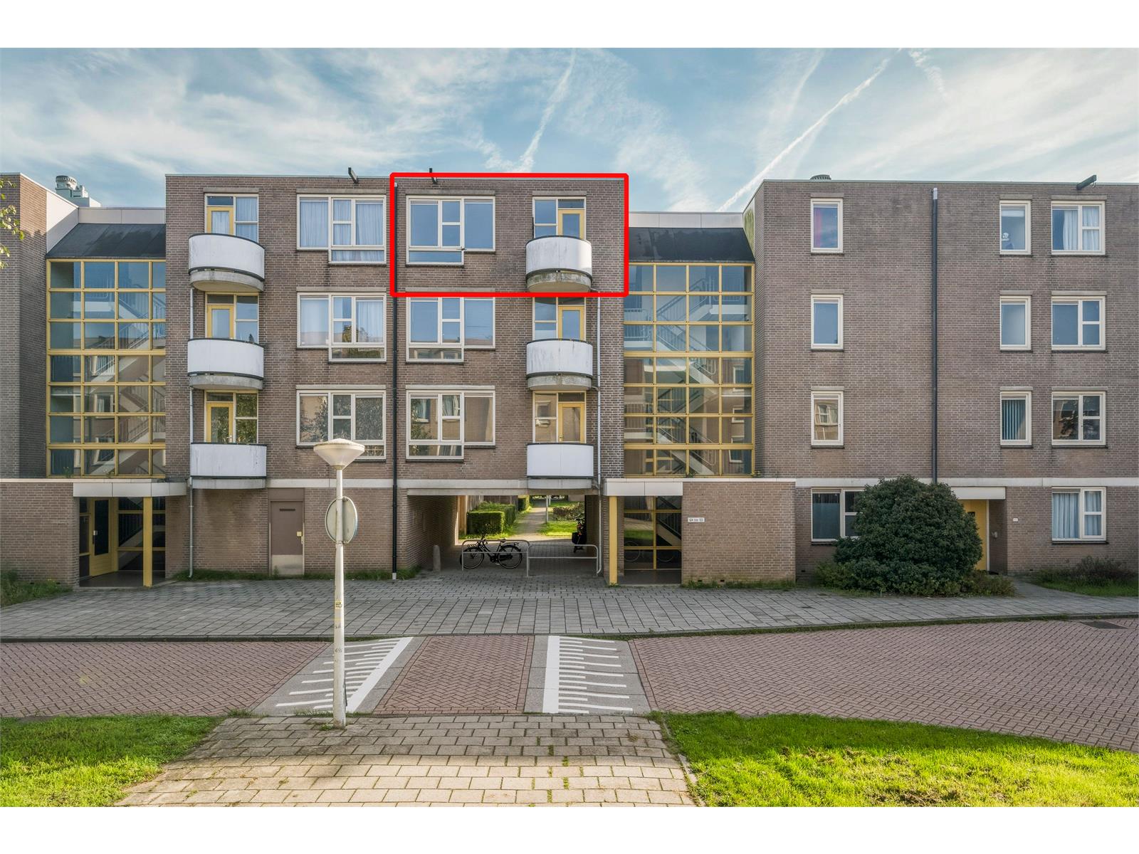 2-комната квартира на 59 m²